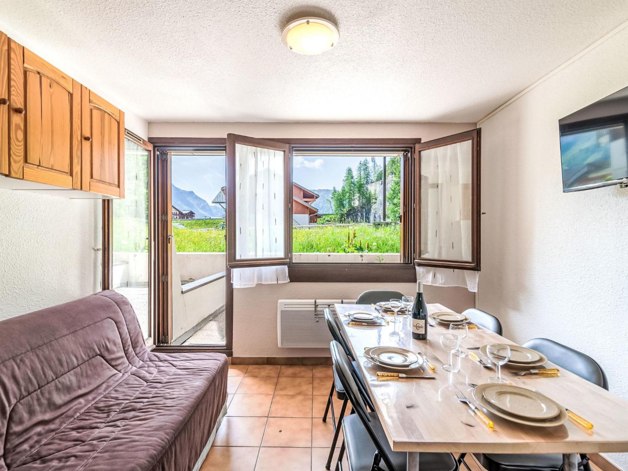 Apartment Les Olympiques - Tignes 1800-4 By Interhome Les Boisses Exterior foto
